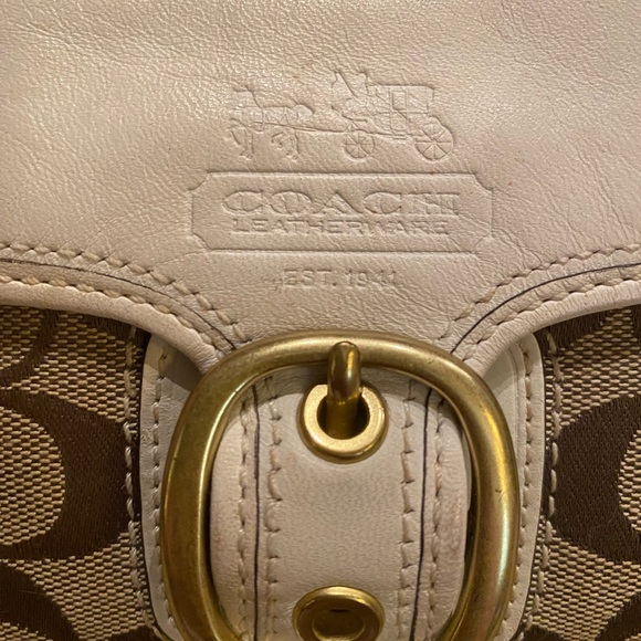 Coach Bleecker Wristlet/Demi Purse - Picture 8 of 12